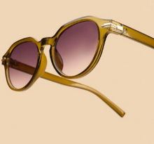 Load image into Gallery viewer, Powder Designs Sunglasses &quot;Lara&quot; in Olive